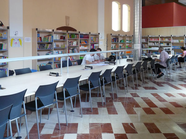 Biblioteca Josep Maria Llompart_04